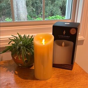 Luminara flameless candle vanilla pillar